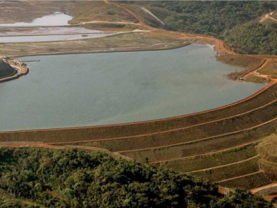 Sancionada lei que torna regras para barragens mais rígidas em MG.