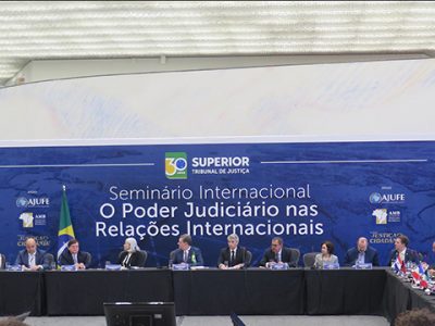 Debates sobre estado social e proteção ao meio ambiente encerram seminário internacional