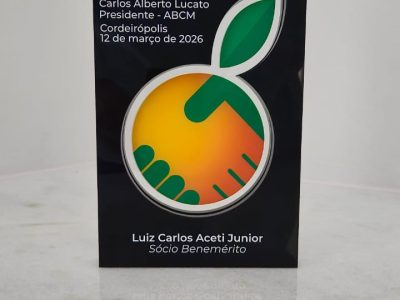 ABCM homenageia Dr. Aceti com título de Associado Benemérito